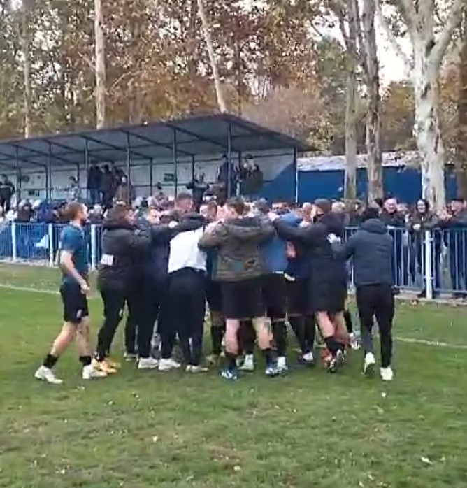 Pogledajte video snimak Pogledajte video snimak